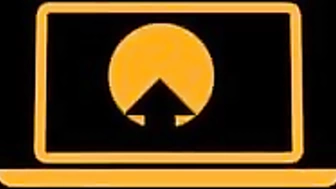 julia-softdome Парень дрочит киску до оргазма мокрого извивающегося тела