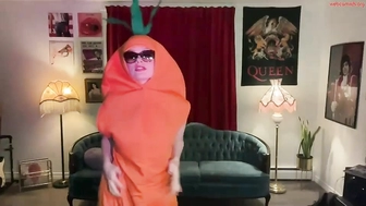 bigredcarrott_19072023_0507_female_chaturbate