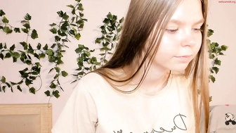 janicereeves_07092023_0110_female_chaturbate