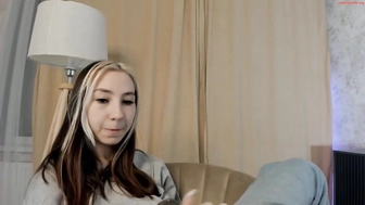 brennaramos_19092023_0541_female_chaturbate_3