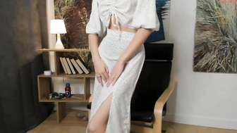 peek_in_my_window_05112023_1203_female_chaturbate_4