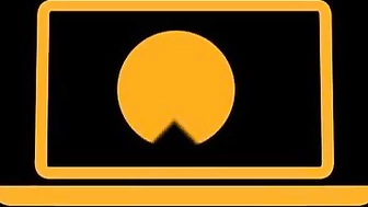 Savannah Bond устроила вебкам показ дырочек