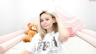 leilalewiss_08022024_1857_female_chaturbate