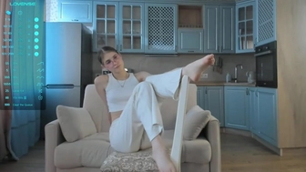 gellykliar 02-March-2024 Thin Young Model