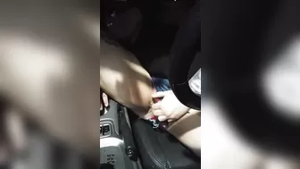 Cumming in my Car at a Restaurant_Cameltoe Queen Vixx_1080p