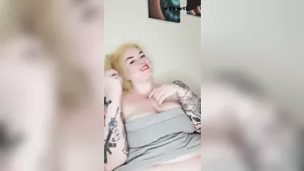 Cute BBW Smokes and Giggles with you and her Big Soft Belly and Tits¡ ;)_Bella Belly_1080p