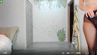 karamel13 позирует во фри чате