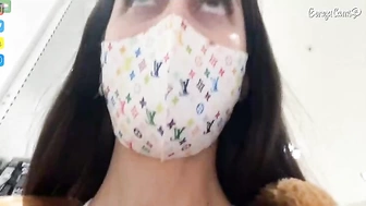 sweetbuttocks устроила петинг шоу для влажной дырочки