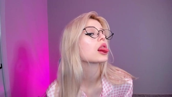 grace_smit - [Chaturbate] new hot shows April-2024