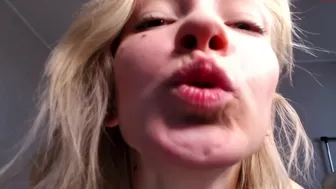 love_me21 blissful quit performed  private  with a toy