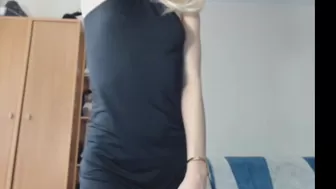 qeensgambit pounding her pussy with a big dildo