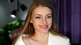 Cirilada chaturbate 4-06-2024 Touches Herself For Tokens