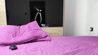 angell6969 skinny bitch jerking pussy with phallus