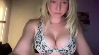 Harperelise (Chaturbate) Thin Sexy Chick Jan-2025