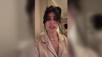 Mia Khalifa Onlyfans Hottie Shows Her Hole Feb-2025
