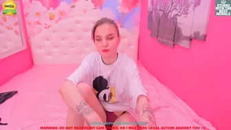 emily__coy luxurious blonde passionately pulls pussy