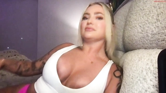 hijanett 17-04-2025 05:40 chaturbate