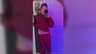 Oliviahansleyy Onlyfans May-03-2025 Most Hottest Sexy Slut