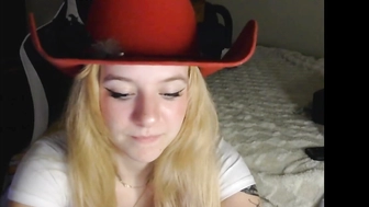 carolinecowgirl 06-May-2025 04:44 chaturbate