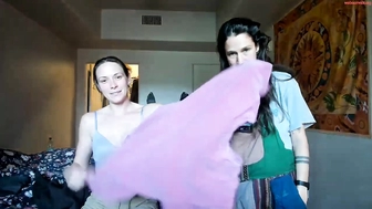 sillygirlsxx 08-May-2025 02:14 couple chaturbate
