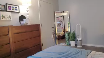 akadanidaniels honest bum