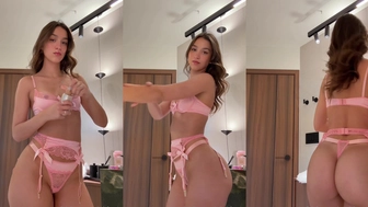 Mikaela Lafuente Onlyfans a very juicy ass