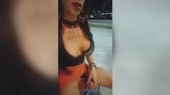 Paloma Veiga aka palomaveiga sexy slut caresses sex lips
