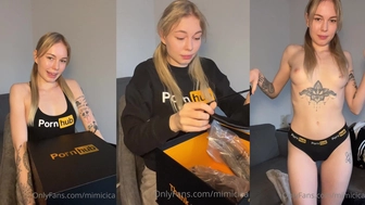 Mimicicavip Onlyfans Busty Chick Shakes Her Tits