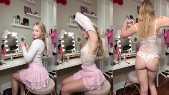 Avacherrry Onlyfans Recording Top Sextape