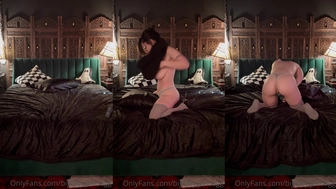 bigtittygothegg onlyfans hot hot cam chick fapping