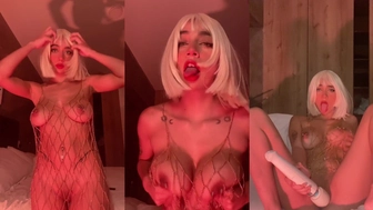 Taaniii Onlyfans tiny teen model