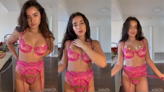 Petitelatina7 onlyfans live sextape  a very passionate cam chick