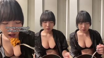 Jiniphee onlyfans slut a round ass