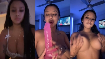 SariiXO onlyfans new young naked teen