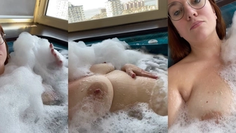 CarmenCurvy onlyfans PayPerView video