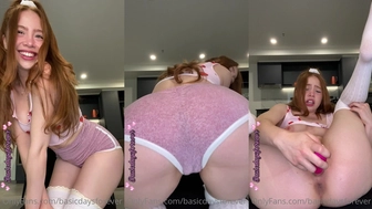 Amber Basicdaysforever onlyfans busty sexy chick fapping