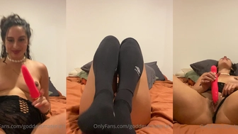 Goddessmaterial1 onlyfans new thin chick