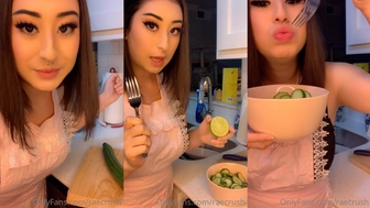 Raecrush onlyfans fingering sextape