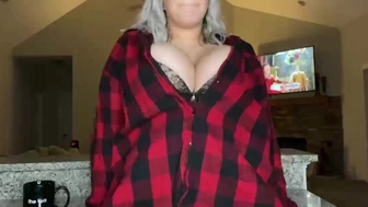 Whiptrax onlyfans naked cam chick