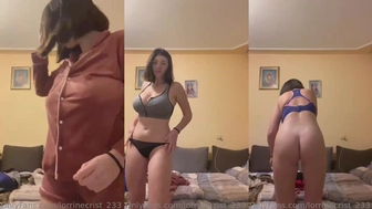 Vikii onlyfans hot naked girls