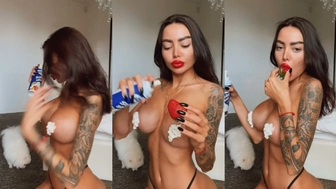 Alena Omovych_Alena.Star_Omovych onlyfans busty cam whore