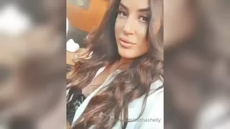 Elisha Shelly aka elishashelly June 2021