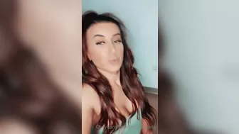 Elisha Shelly aka elishashelly Shiny lady