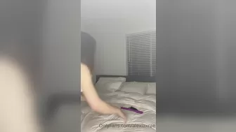 AlexiaXRae slim mulatto dancing erotic dance