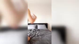 AlexiaXRae hottie masturbates shaved cunt