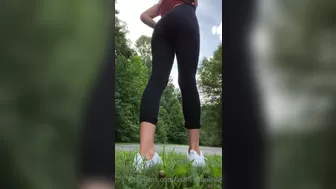 Ashley Danielle cute slut masturbates with a vibrator