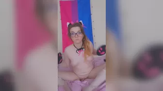 Sabina Steele busty blonde gently masturbates cunt