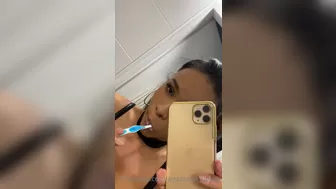 Anastasia Penny gorgeous young lady shows off her legs