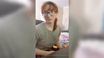 Sabina Steele luxurious bitch fucks pussy with phallus