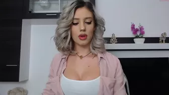 i_am_sarahxxx Blonde babe